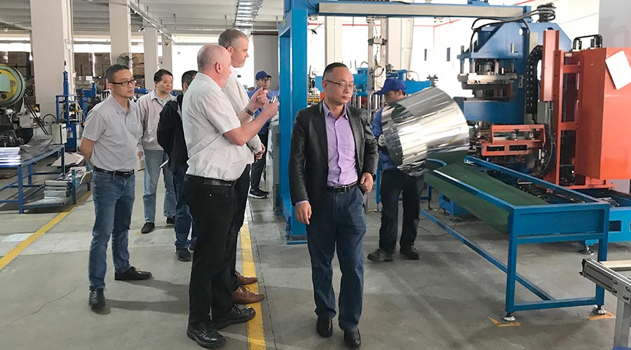 三年疫情后首訪(fǎng)！英國客戶(hù)Buyitdirec蒞臨金環(huán)電器視察