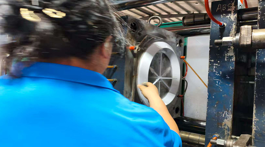 順應時(shí)代潮流：金環(huán)電器節能型烘干機引領(lǐng)綠色家電新趨勢