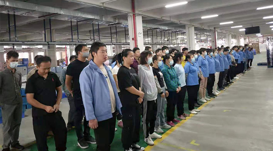 金環(huán)電器生產(chǎn)部組織員工開(kāi)展工作動(dòng)員會(huì )議