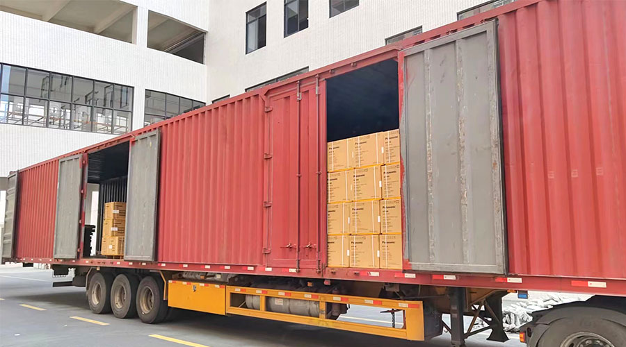 使命必達！高效完成國內知名品牌客戶(hù)迷你洗衣機裝柜發(fā)貨